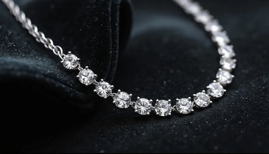 Discover the timeless elegance of a VVS1 Moissanite silver chain, a dazzling alternative to diamonds