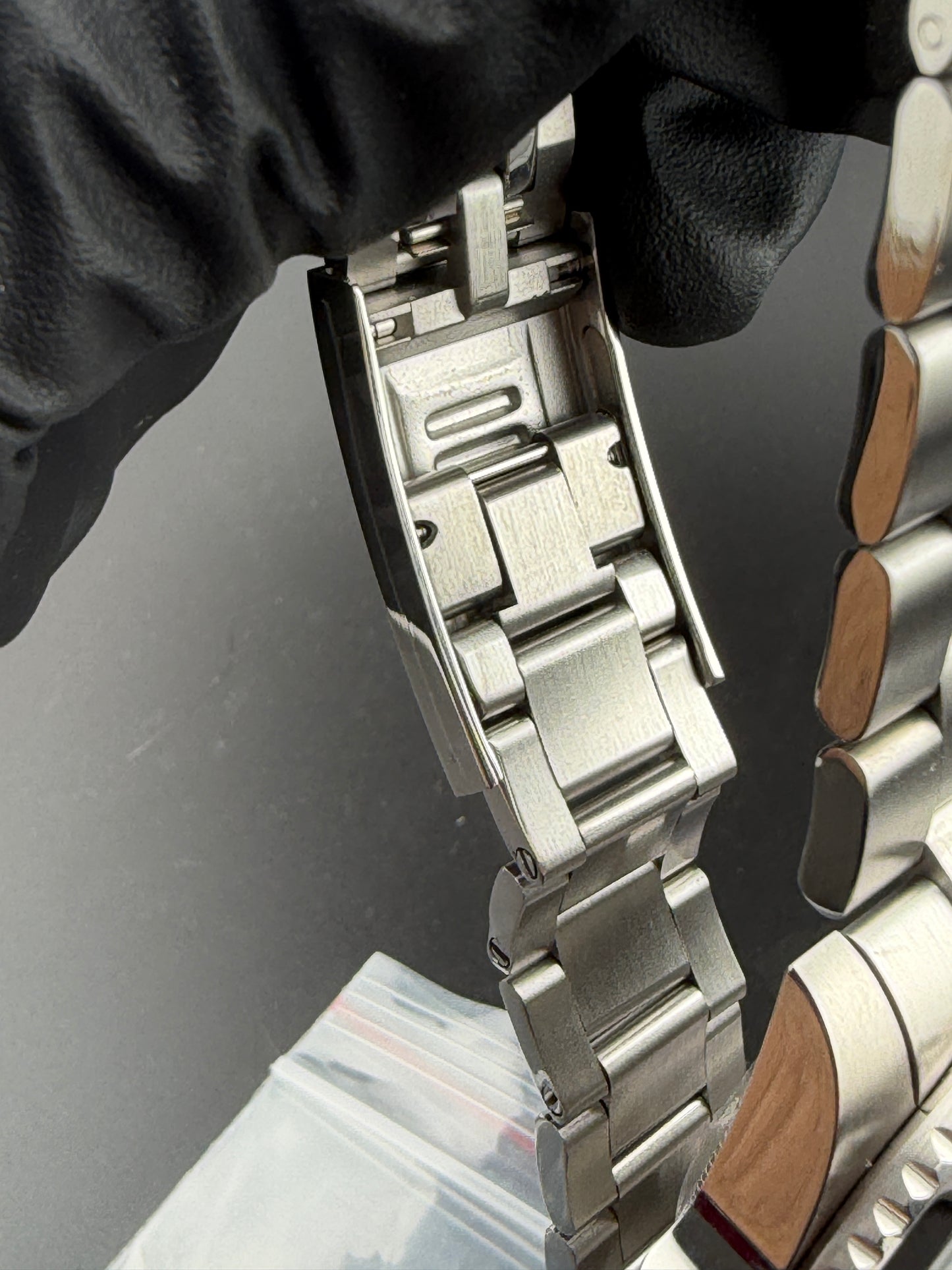 automatic watch 41mm