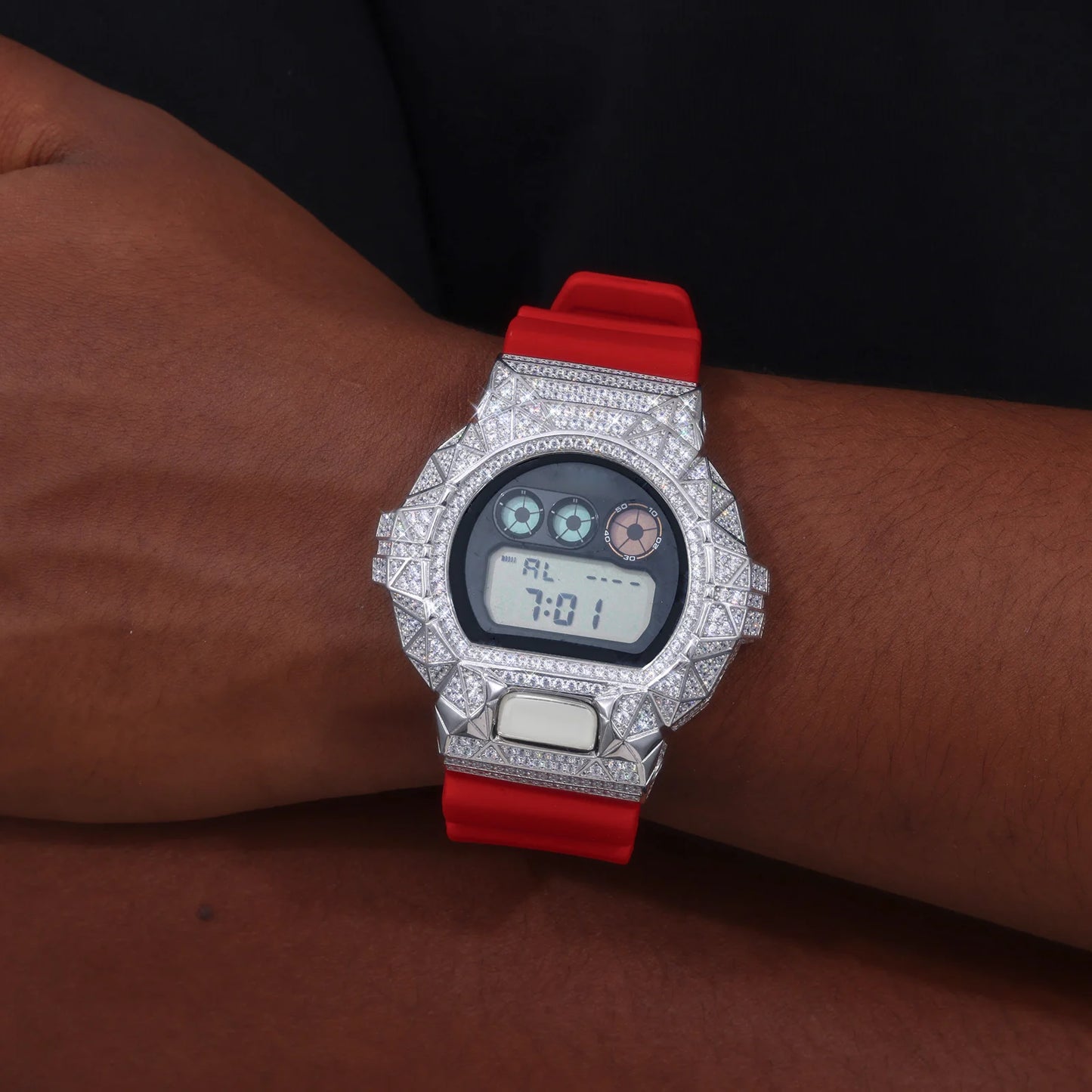 DW6900 G-Shock Pyramid Buss Down Bezel Watch Case | VVS1 Moissanite, GRA Certified