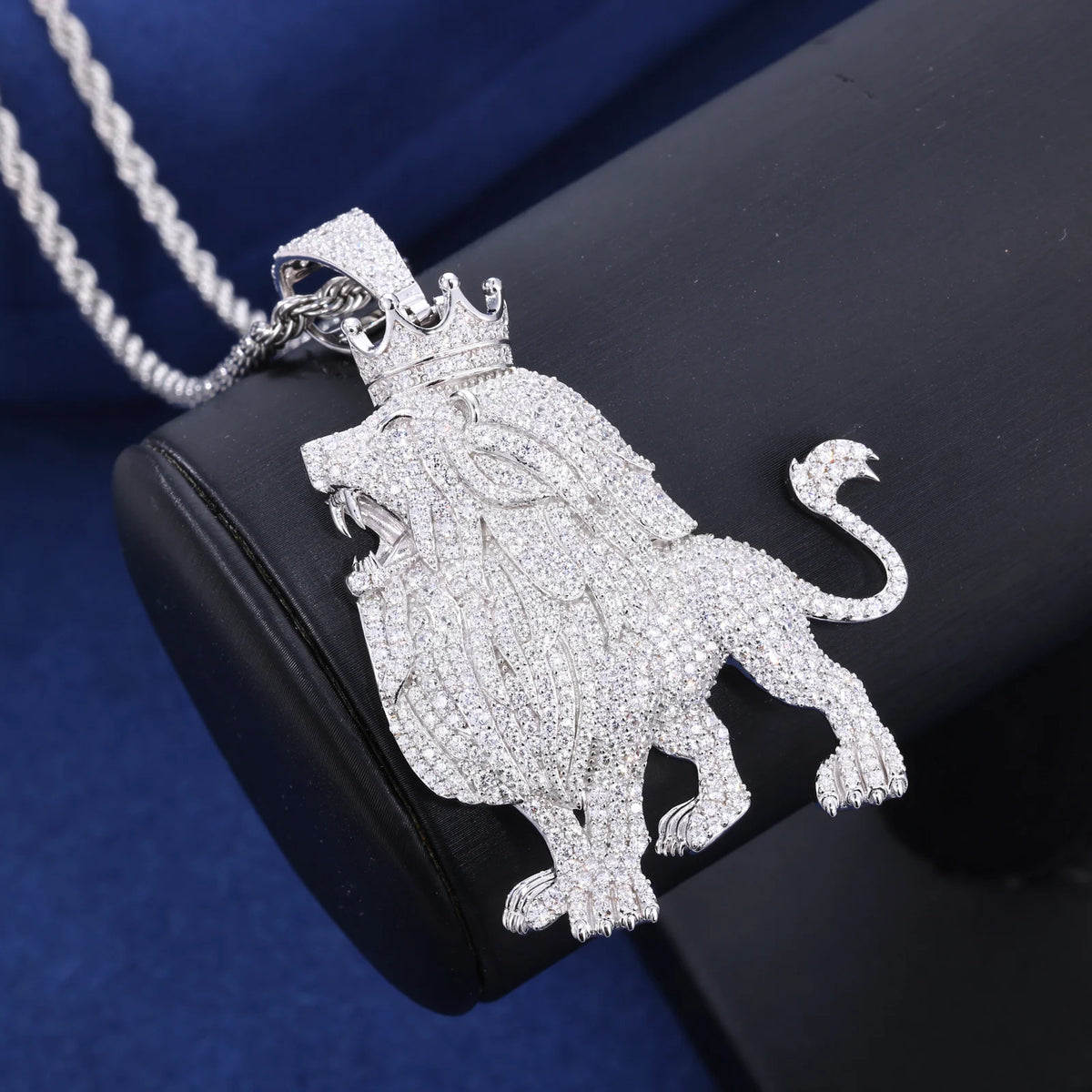 VVS1 Moissanite Roaring Lion King Pendant | GRA Certified | Passes Diamond Tester